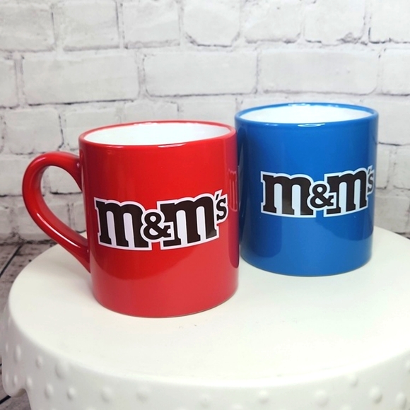 ⭐️2/$25⭐️ NWT 16OZ M&M Mugs - Picture 2 of 4